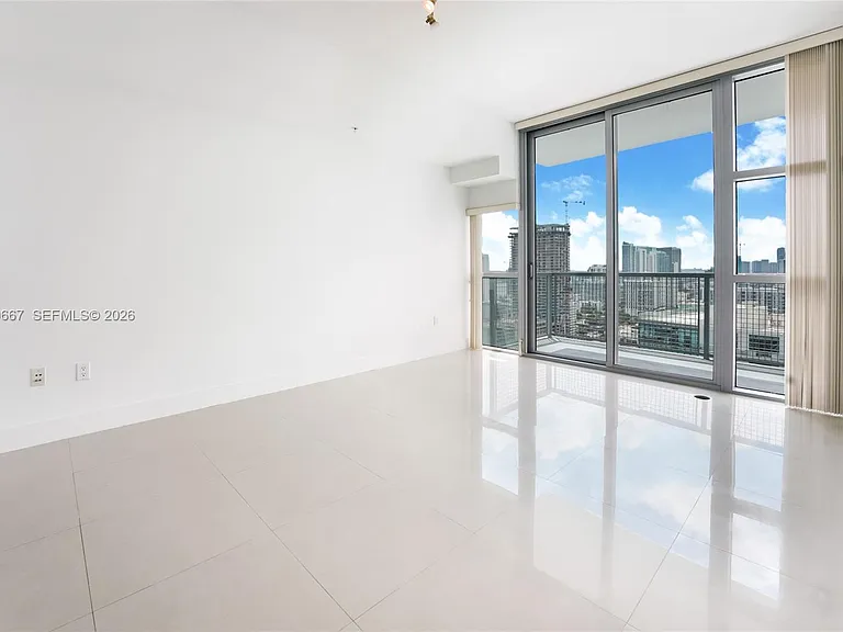 3301 NE 1st Ave #H2810 — Photo 5