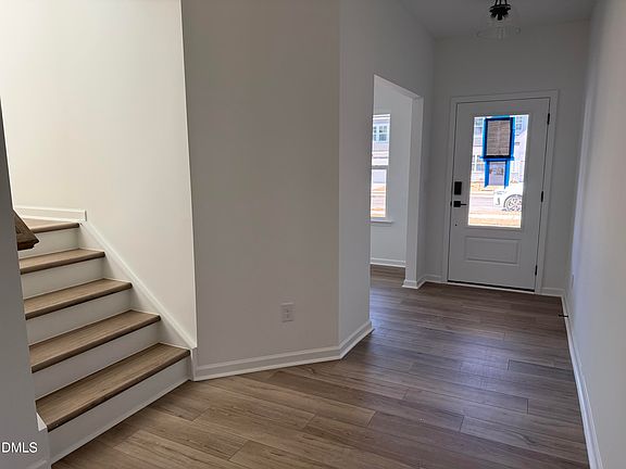 2nd image of 913 Fetching Pl #376