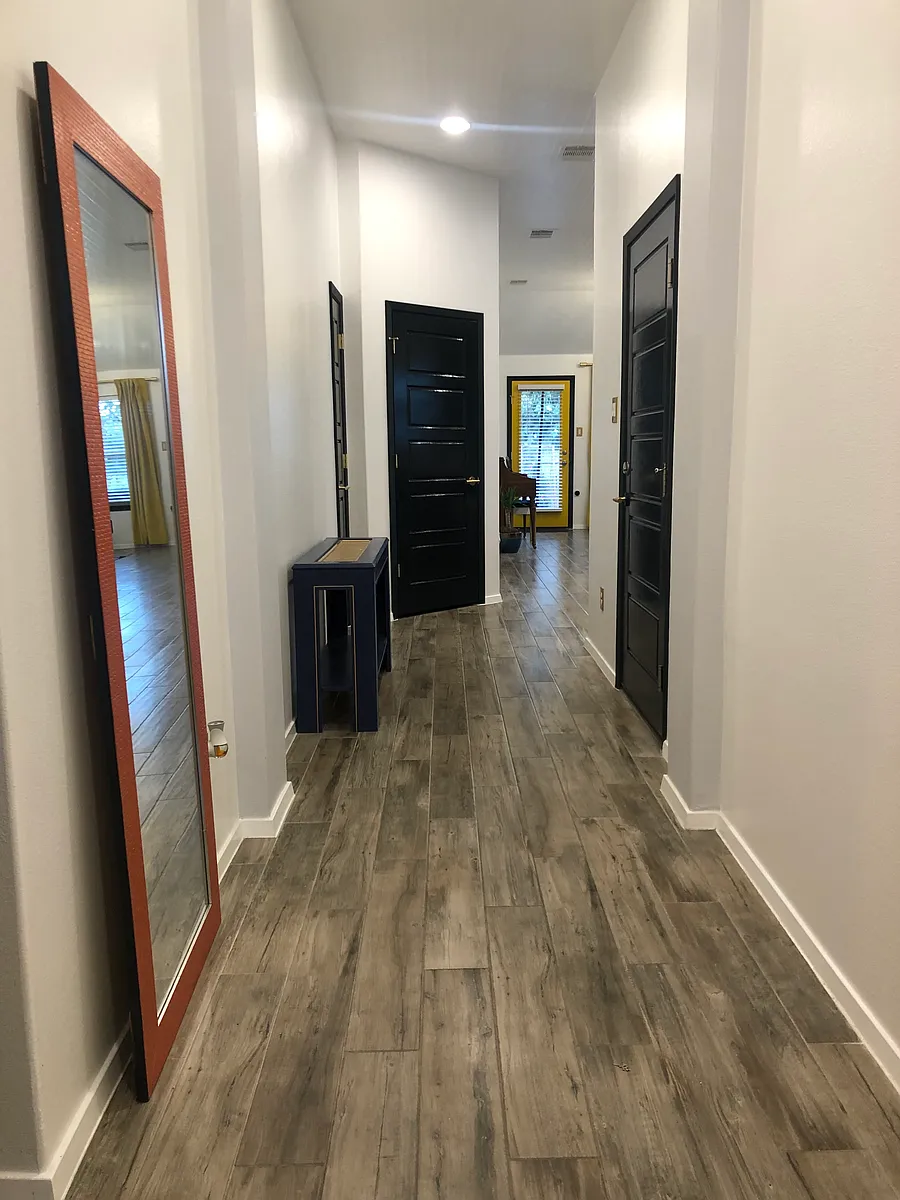 Building Photo - 13701 Ronald Reagan Blvd #95