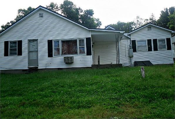 1st image of 504 Lowe St
