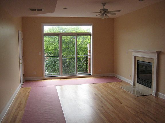2nd image of 4910 S Vincennes Ave #3