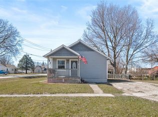 470 5th St, Waukee, IA 50263