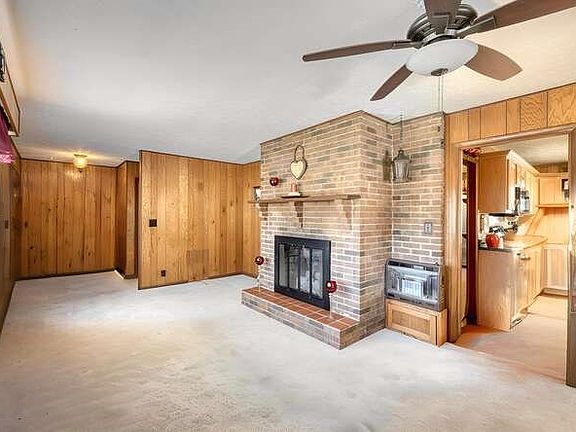 4th image of 243 Allison Rd