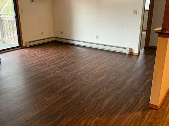 3rd image of 465 Laverne Dr #7