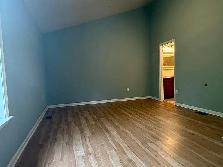 5023 Colburn Ter — Photo 15
