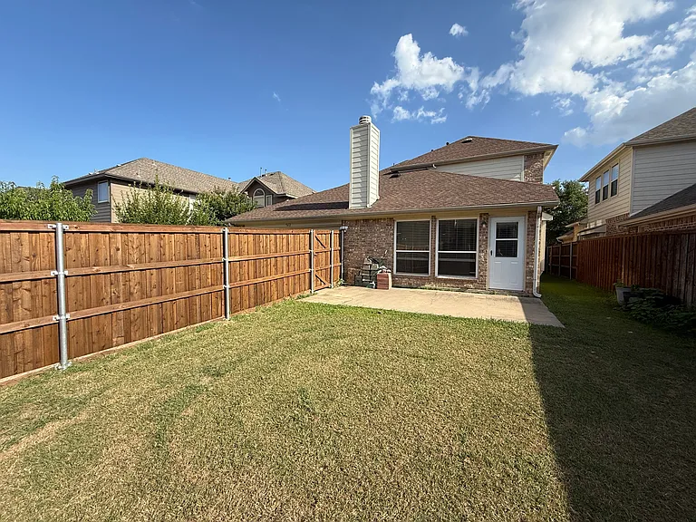 5612 Leven Ln — Photo 28