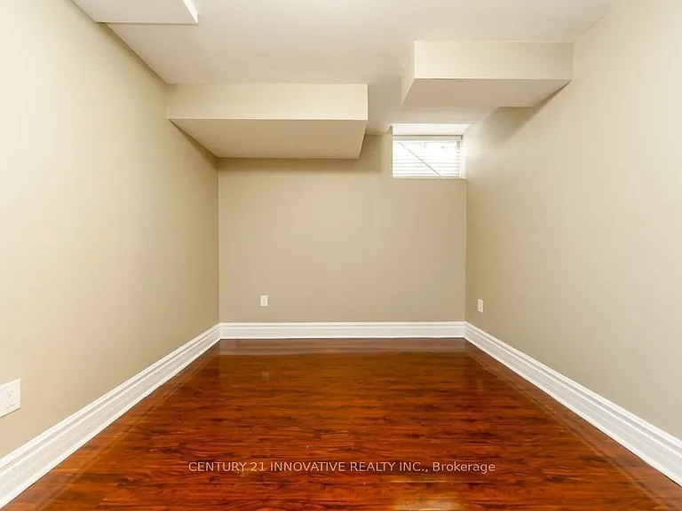 4 Aquilina Ct E #BASEMENT — Photo 9
