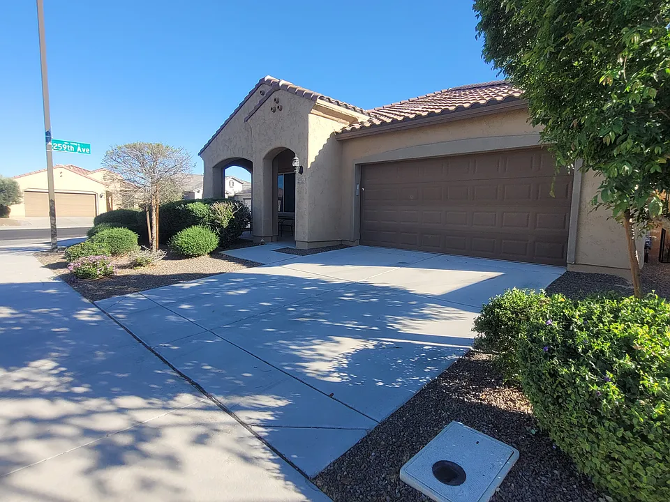 25925 W Tonto Ln