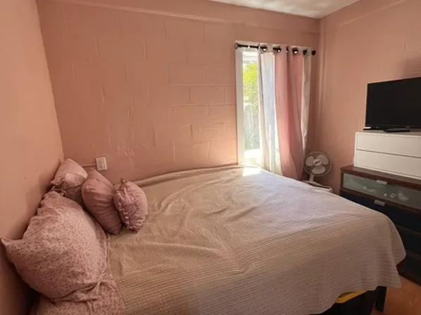 14 Warner Ct #16, San Rafael, CA 94901