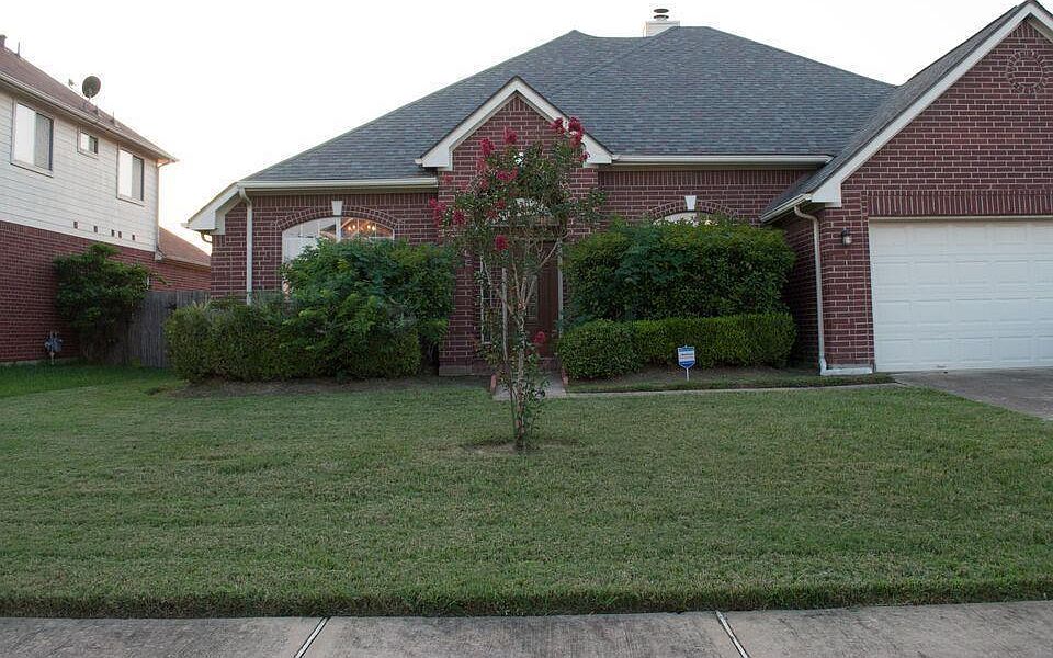 1st image of 4006 Camelia Glen Ln