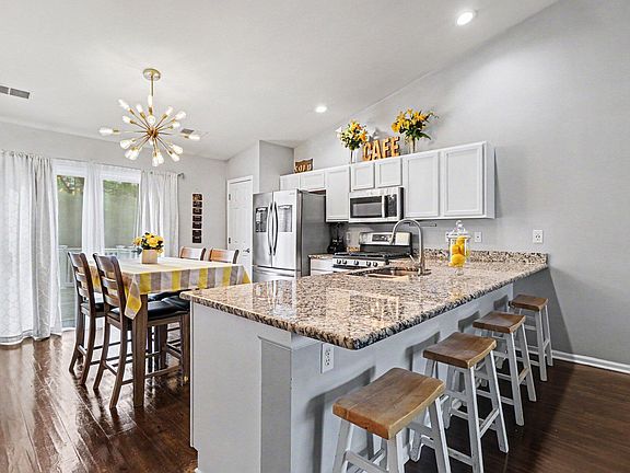 4th image of 4669 W 73rd Ct