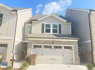 318 Timberland Ave, Dawsonville, GA 30534