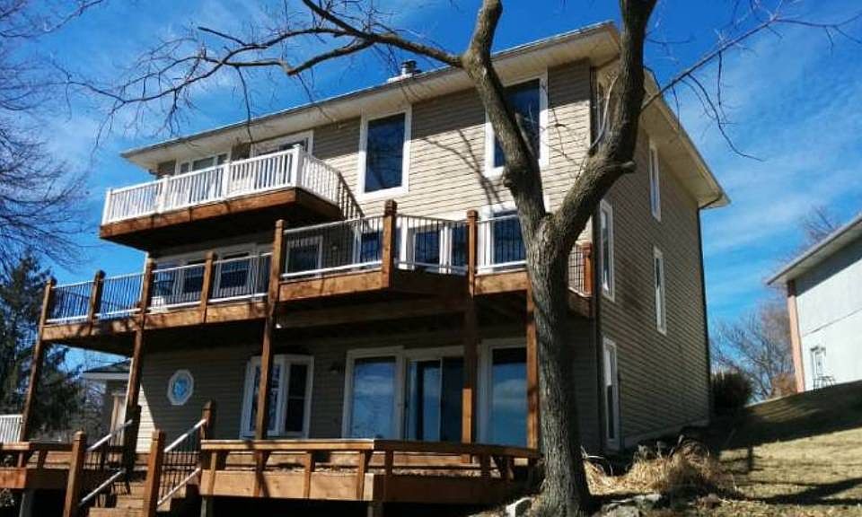2nd image of 4 Dauphine Dr