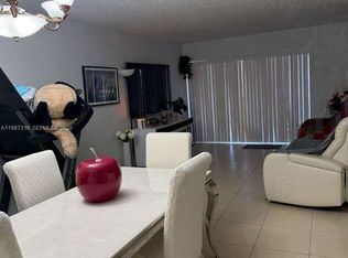 Los Arboles Condo, Hialeah, FL 33014