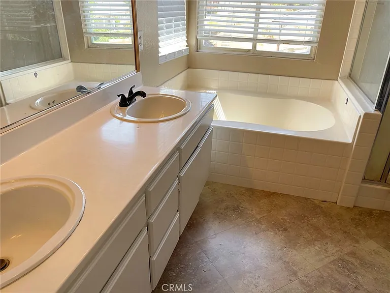 42107 Quail Run Way — Photo 33