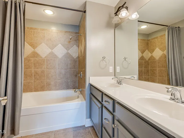 438 Old Grist Mill Blvd #438 — Photo 19