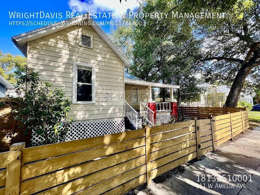 1st image of 111 W Amelia Ave