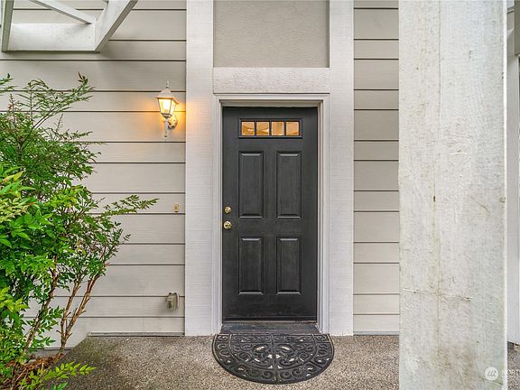 3rd image of 6223 85th Avenue W