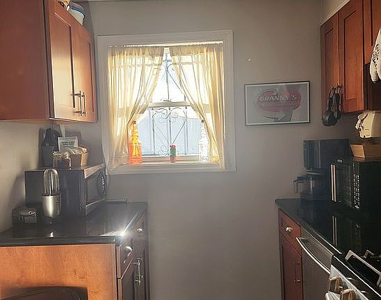 4th image of 563 Thomas S Boyland St
