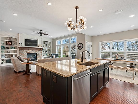 3rd image of 5951 Charlie Chase Ln