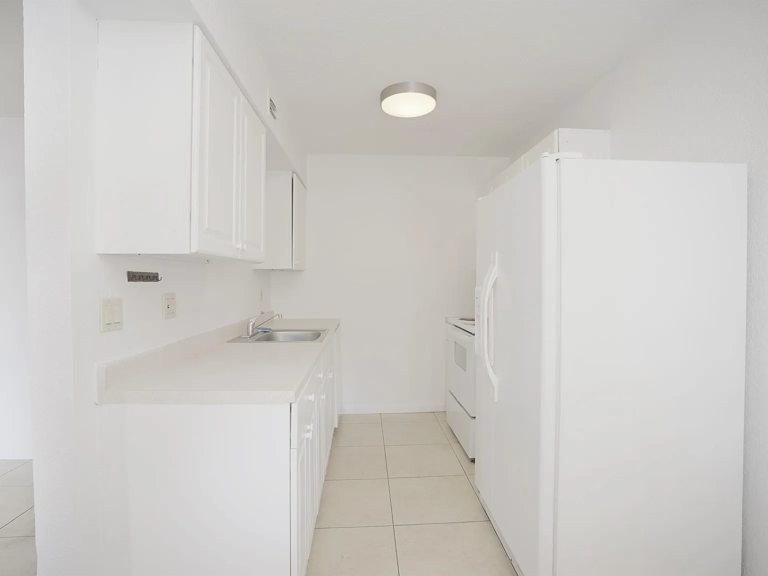 A-4635 Bayshore Dr #P7 - 1 — Photo 3
