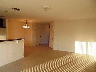 3rd image of 6221 Windsor Lake Cir