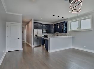 4827 S Saint Lawrence Ave #3, Chicago, IL 60615