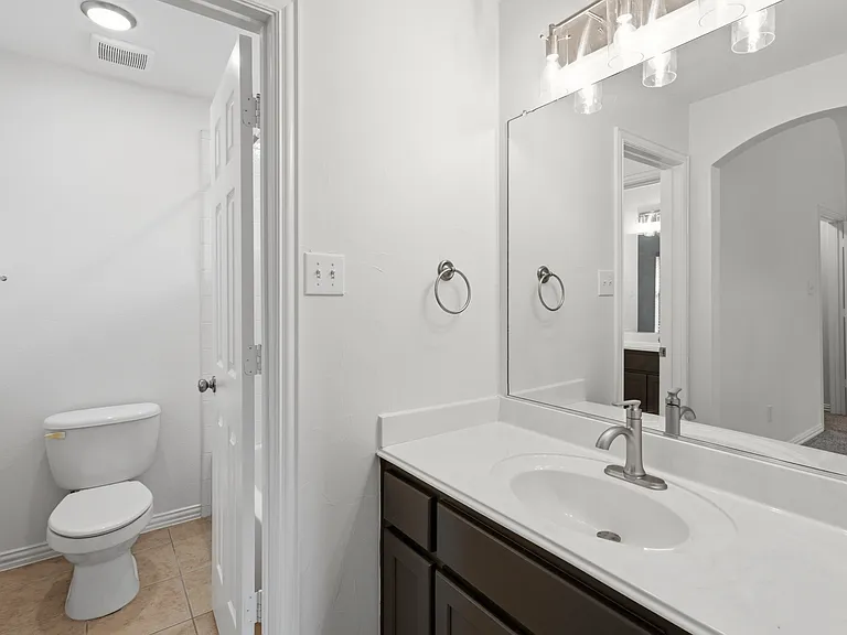 2127 Estes Park Dr — Photo 26