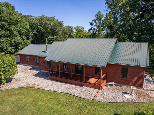 606 W Markle Rd, Huntington, IN 46750