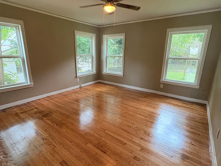 1030 S Azalea Dr — Photo 5
