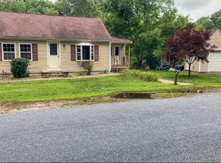 59 Flagg Swamp Rd, East Freetown, MA 02717