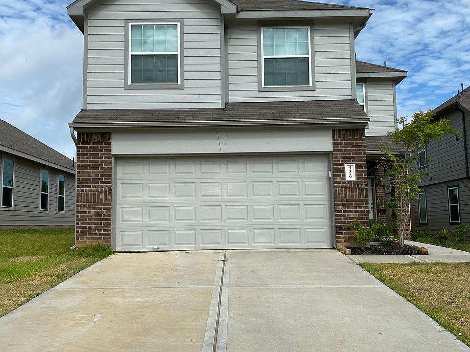 2nd image of 4479 Eveslage Ln