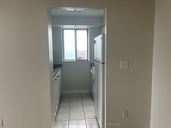 5th image of 1 Pemberton Ave Unit 1503