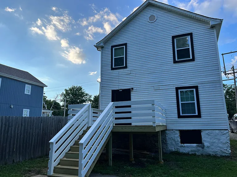 3609 E 27th St — Photo 14