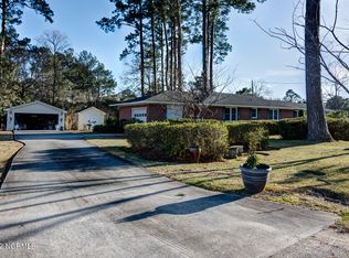 311 Pine Ridge Ave, New Bern, NC 28560