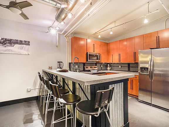 5th image of 600 Broadway Ave NW APT 112B