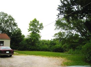 6550 Hagemann Rd, Saint Louis, MO 63128