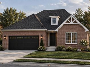 3292 Waldon Ridge Dr, Lake Orion, MI 48359