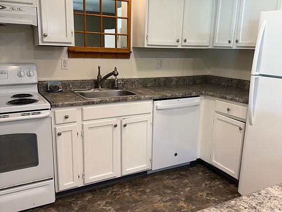 5th image of 2039 Saint Paul Dr #2039