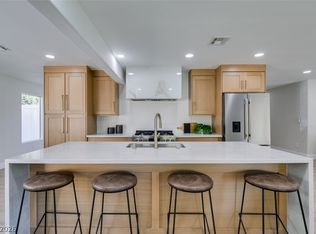 2729 Fire Water Ct, Las Vegas, NV 89117