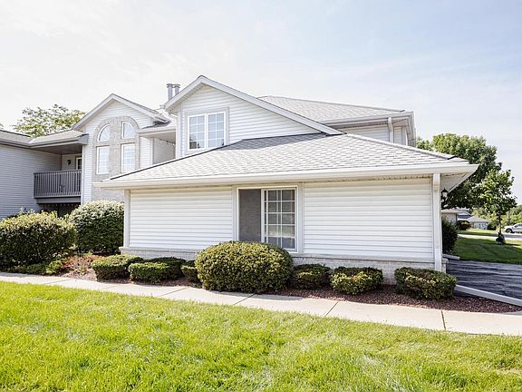 5th image of 1061 Quinlan DRIVE #F