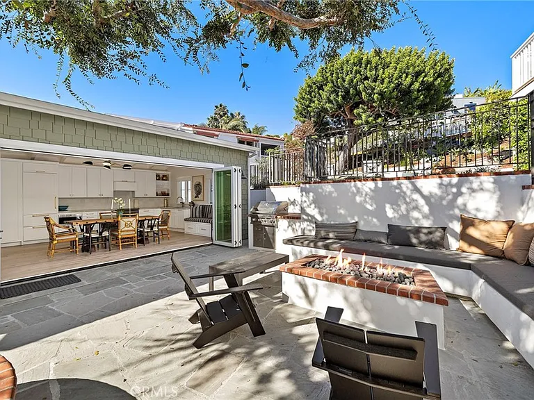 690 Cuprien Way — Photo 8