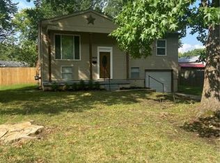 18608 E Susquehanna Rdg, Independence, MO 64056