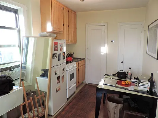 Rented by J Misrahi Realty Corp | media 3