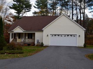 20 B Phyllis Ln, Greenfield, MA 01301