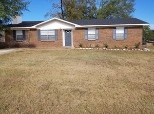 17 Monza Ct, Kinsey, AL 36303