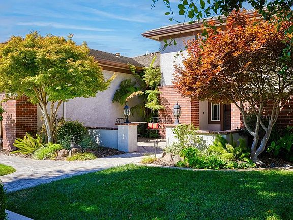 4th image of 2489 Gardenstone Pl