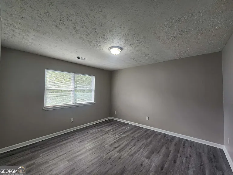 1653 Pinedale Cir NW — Photo 6