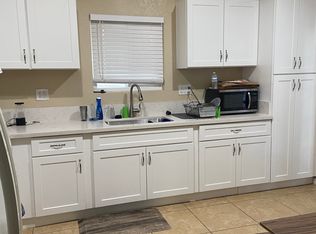 5741 Newton St, Riverside, CA 92509