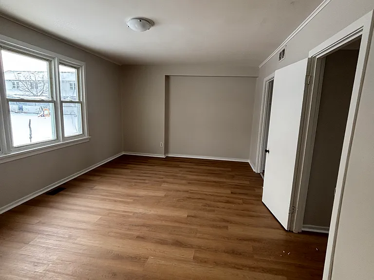 18 Caen Ct #4 — Photo 7